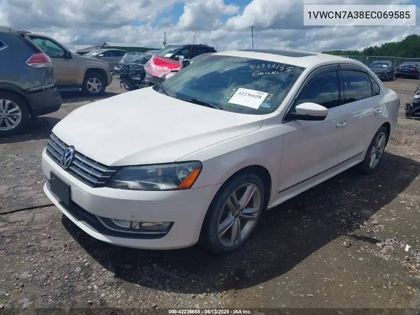 2014 Volkswagen Passat 2.0L Tdi Sel Premium VIN: 1VWCN7A38EC069585 Lot: 42236658