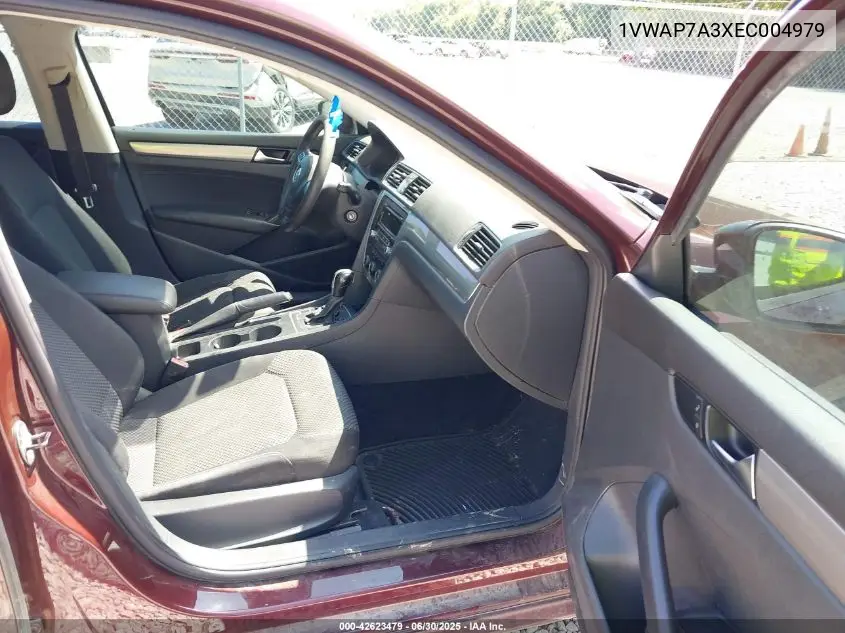 2014 Volkswagen Passat 2.5L S VIN: 1VWAP7A3XEC004979 Lot: 42623479
