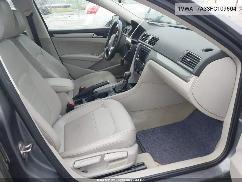2015 Volkswagen Passat 1.8T Limited Edition VIN: 1VWAT7A33FC109604 Lot: 42201523