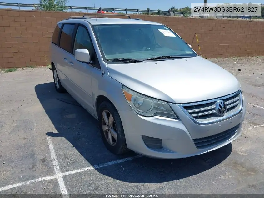 2011 Volkswagen Routan Se VIN: 2V4RW3DG3BR621827 Lot: 42471811