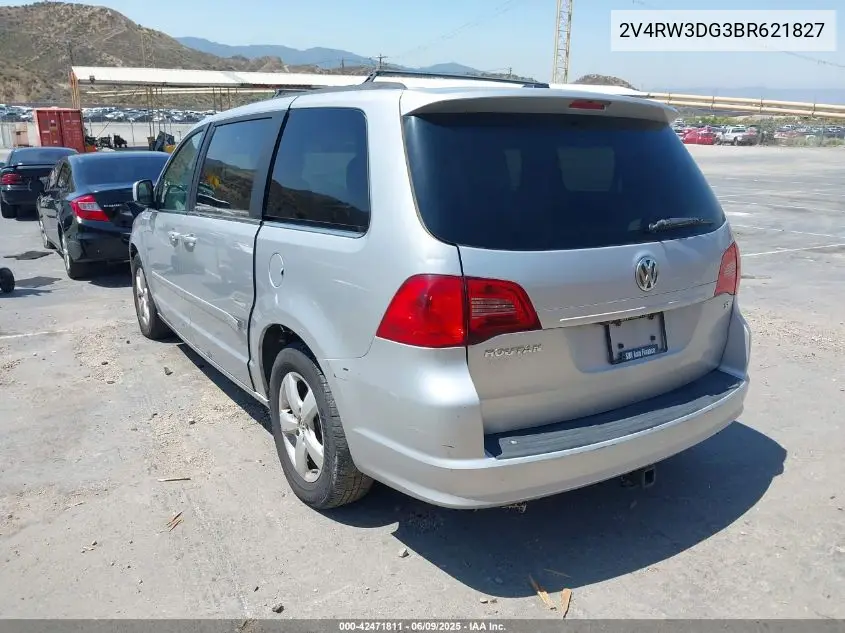 2011 Volkswagen Routan Se VIN: 2V4RW3DG3BR621827 Lot: 42471811