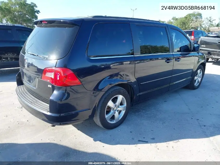 2011 Volkswagen Routan Se VIN: 2V4RW3DG5BR668194 Lot: 42483379