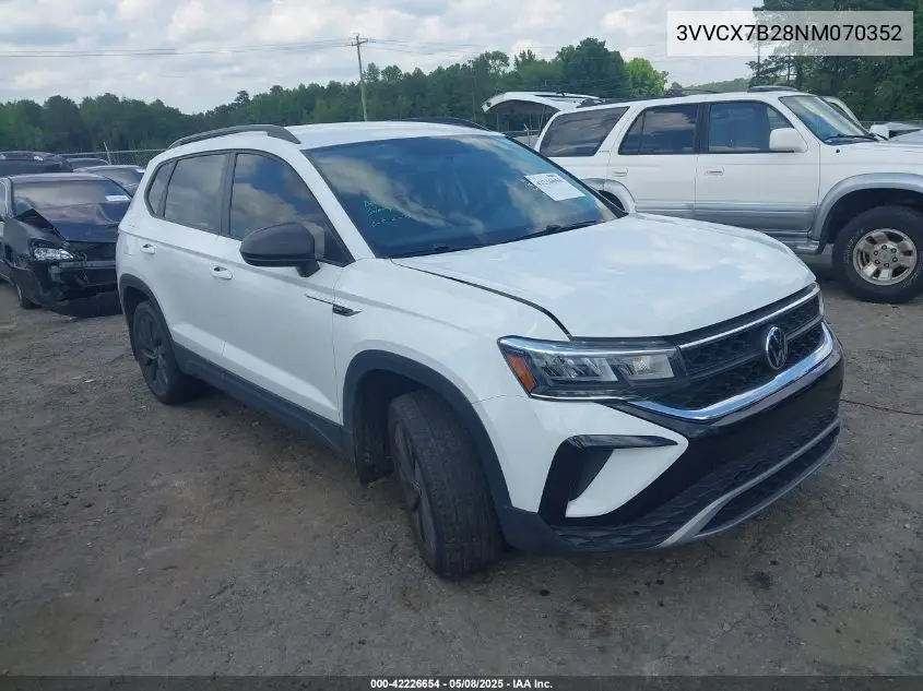 2022 Volkswagen Taos 1.5T S VIN: 3VVCX7B28NM070352 Lot: 42226654