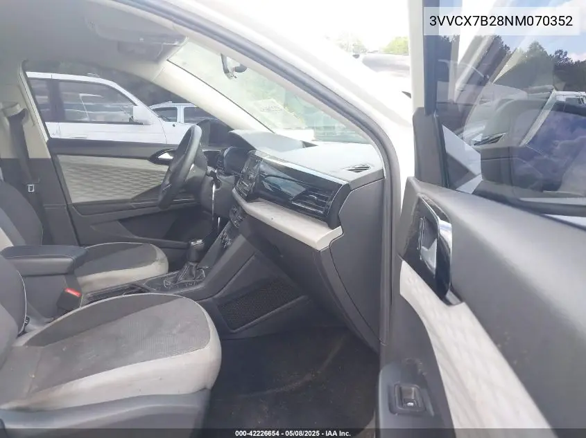 2022 Volkswagen Taos 1.5T S VIN: 3VVCX7B28NM070352 Lot: 42226654