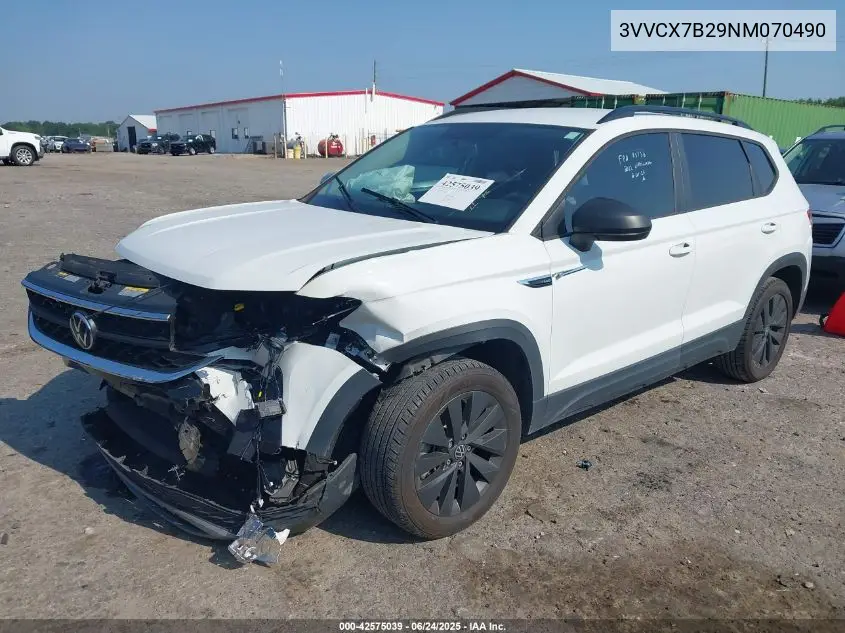 2022 Volkswagen Taos 1.5T S VIN: 3VVCX7B29NM070490 Lot: 42575039