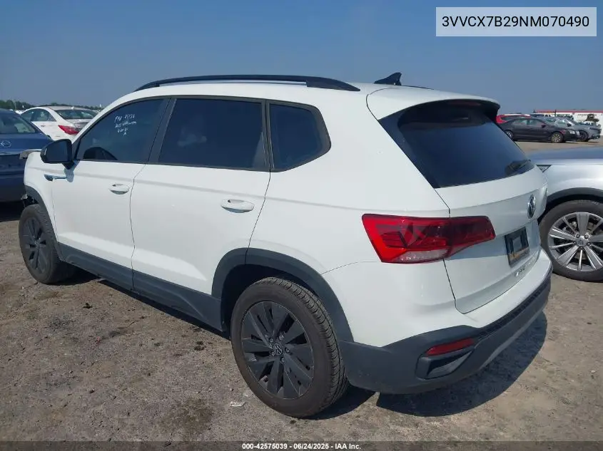 2022 Volkswagen Taos 1.5T S VIN: 3VVCX7B29NM070490 Lot: 42575039