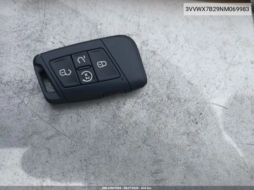 2022 Volkswagen Taos 1.5T Se VIN: 3VVWX7B29NM069983 Lot: 42607854