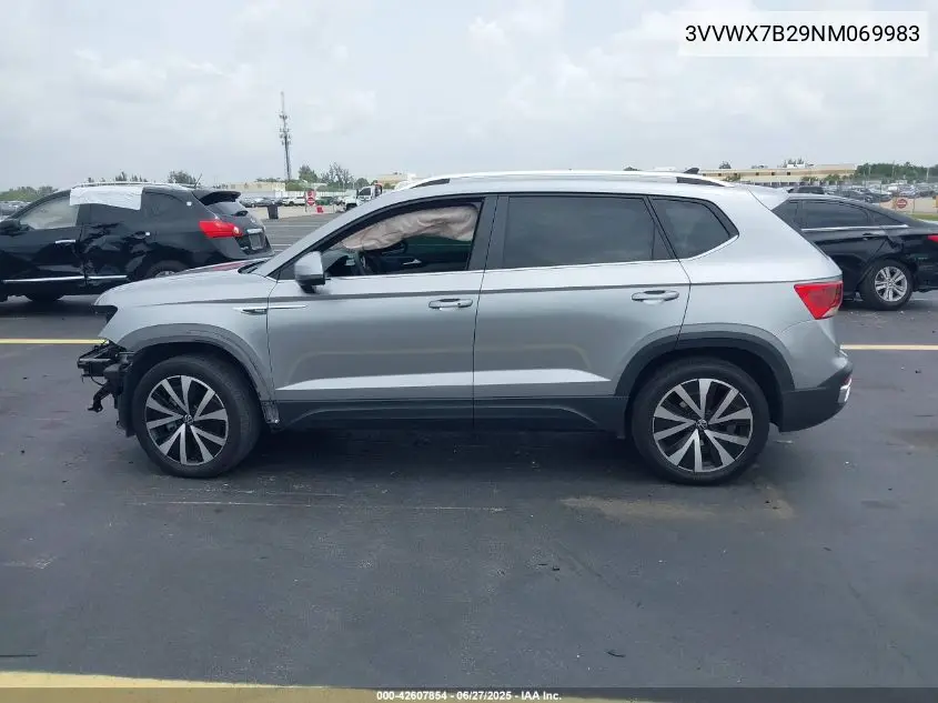 2022 Volkswagen Taos 1.5T Se VIN: 3VVWX7B29NM069983 Lot: 42607854