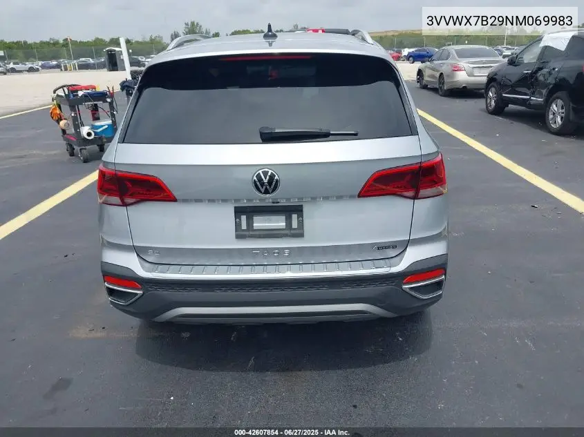 2022 Volkswagen Taos 1.5T Se VIN: 3VVWX7B29NM069983 Lot: 42607854
