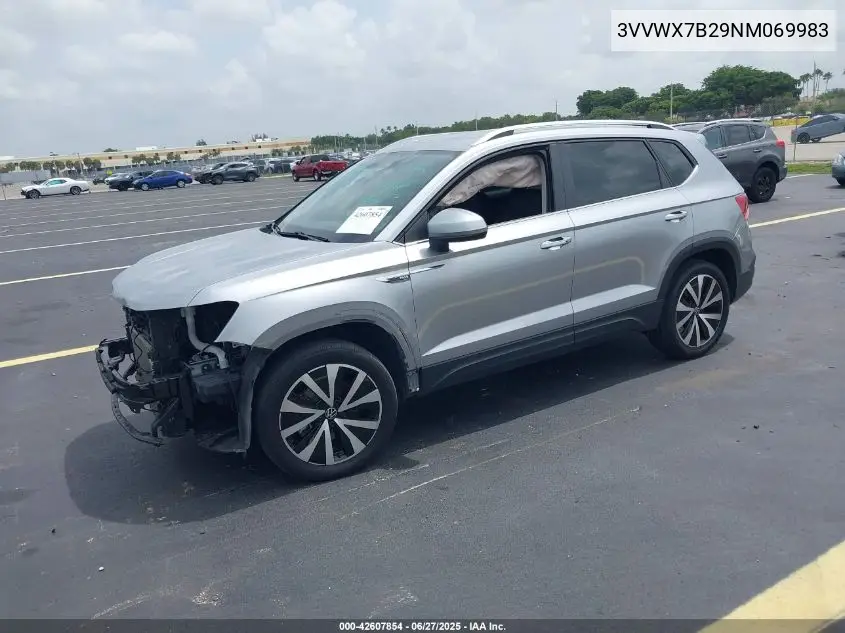2022 Volkswagen Taos 1.5T Se VIN: 3VVWX7B29NM069983 Lot: 42607854
