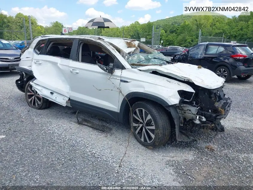 2022 Volkswagen Taos 1.5T Se VIN: 3VVWX7B2XNM042842 Lot: 42634505