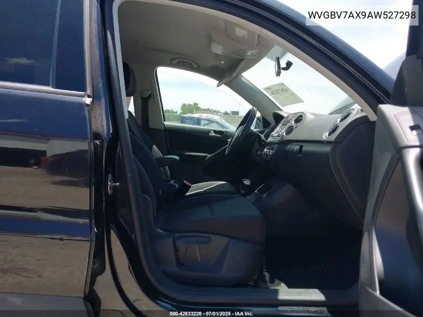 2010 Volkswagen Tiguan S VIN: WVGBV7AX9AW527298 Lot: 42633226