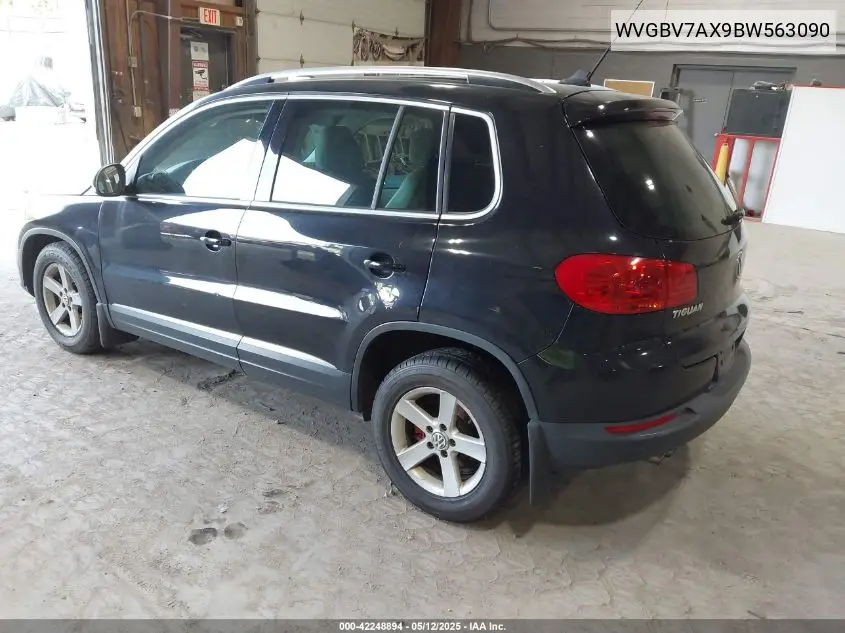 2011 Volkswagen Tiguan Sel VIN: WVGBV7AX9BW563090 Lot: 42248894