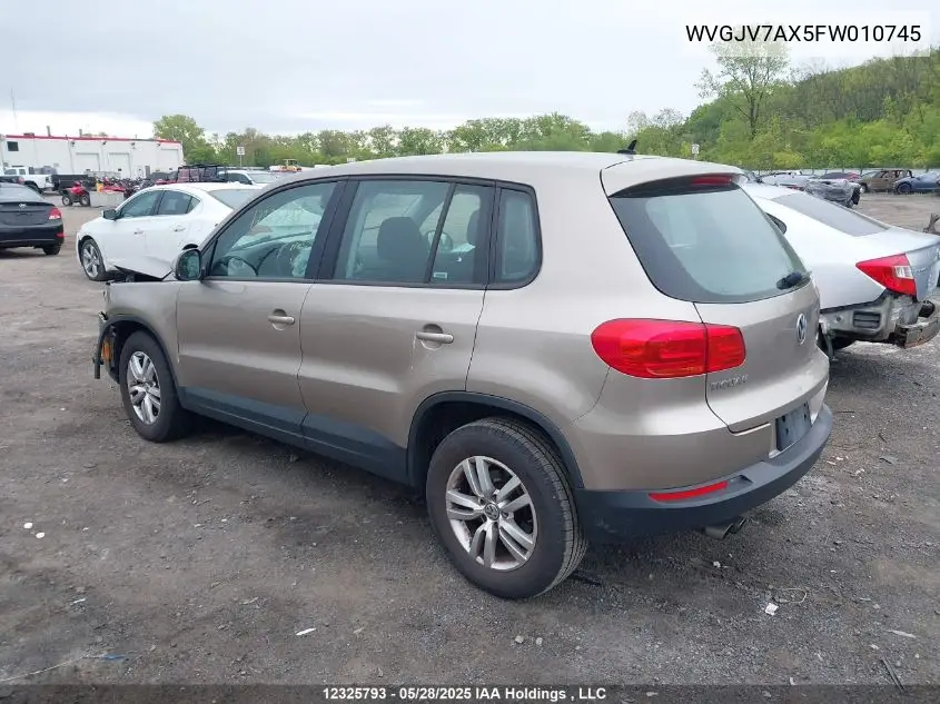 2015 Volkswagen Tiguan S/Se/Sel/R-Line VIN: WVGJV7AX5FW010745 Lot: 12325793