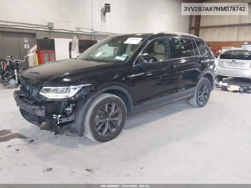 2022 Volkswagen Tiguan 2.0T Se VIN: 3VV2B7AX7NM078742 Lot: 42600681