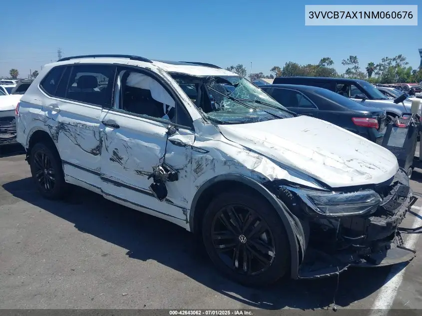 2022 Volkswagen Tiguan 2.0T Se R-Line Black VIN: 3VVCB7AX1NM060676 Lot: 42643062