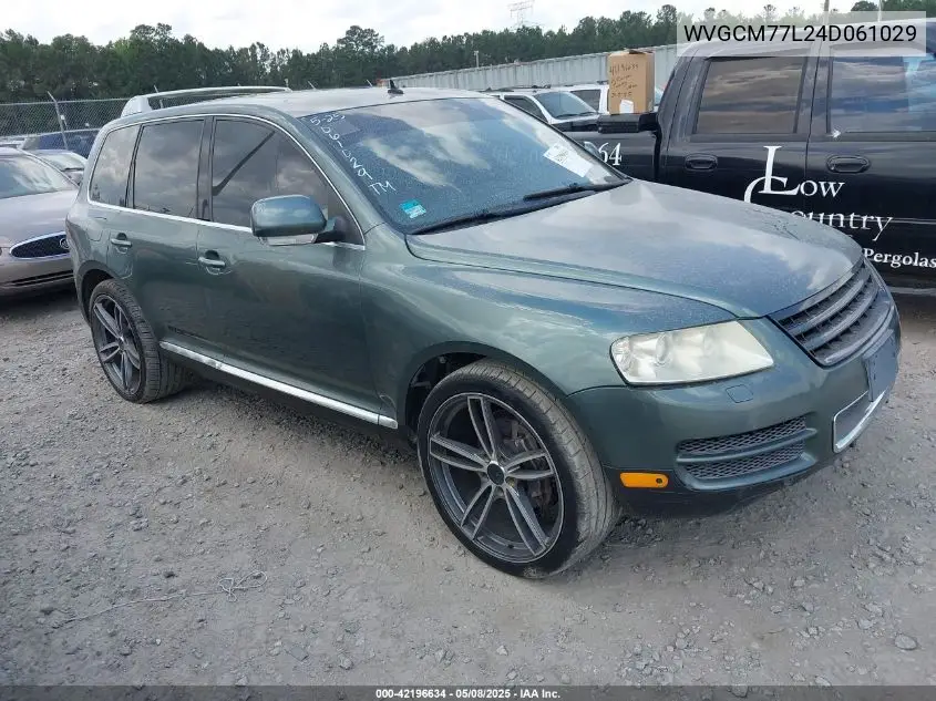 2004 Volkswagen Touareg V8 VIN: WVGCM77L24D061029 Lot: 42196634