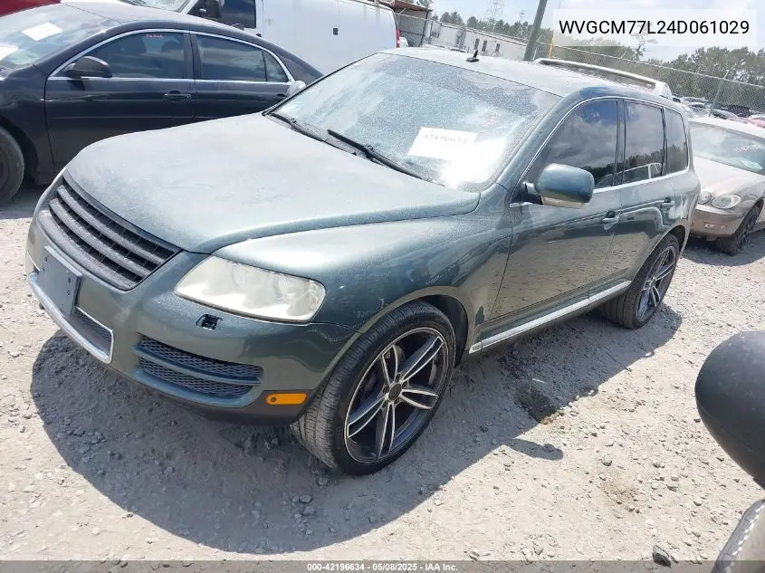 2004 Volkswagen Touareg V8 VIN: WVGCM77L24D061029 Lot: 42196634