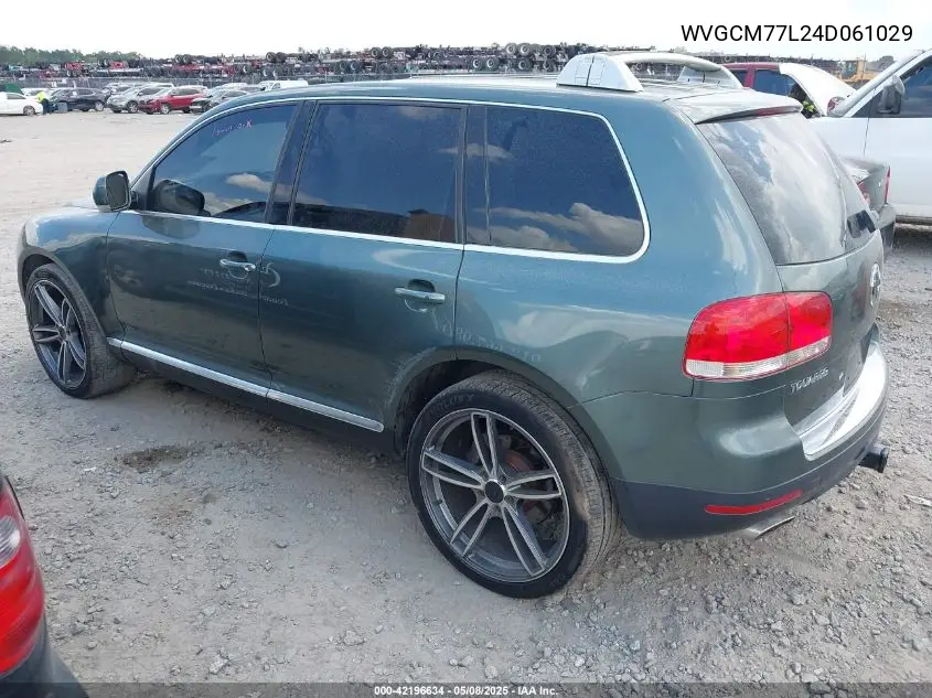 2004 Volkswagen Touareg V8 VIN: WVGCM77L24D061029 Lot: 42196634