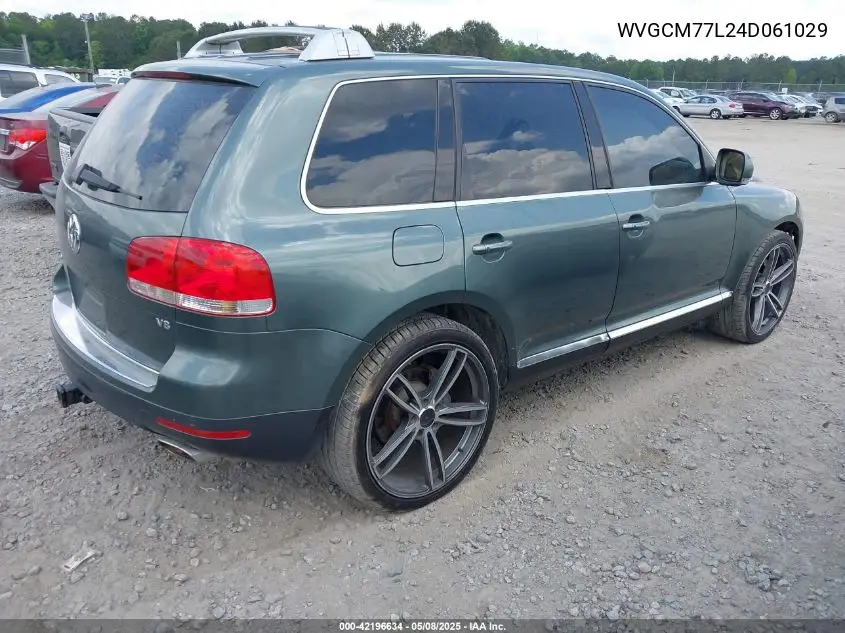 2004 Volkswagen Touareg V8 VIN: WVGCM77L24D061029 Lot: 42196634