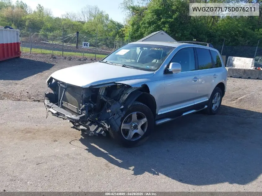 2005 Volkswagen Touareg V6 VIN: WVGZG77L75D076211 Lot: 42143669