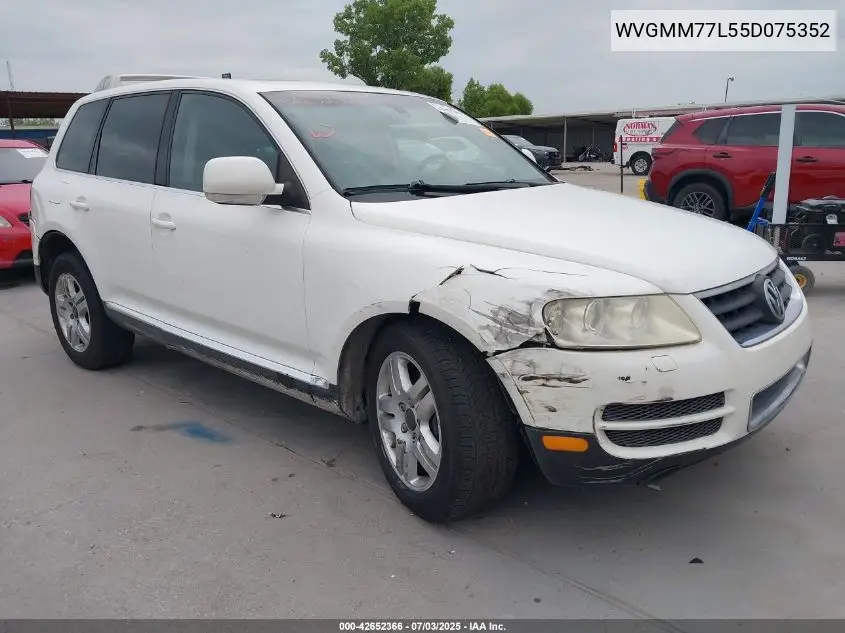 2005 Volkswagen Touareg V8 VIN: WVGMM77L55D075352 Lot: 42652366