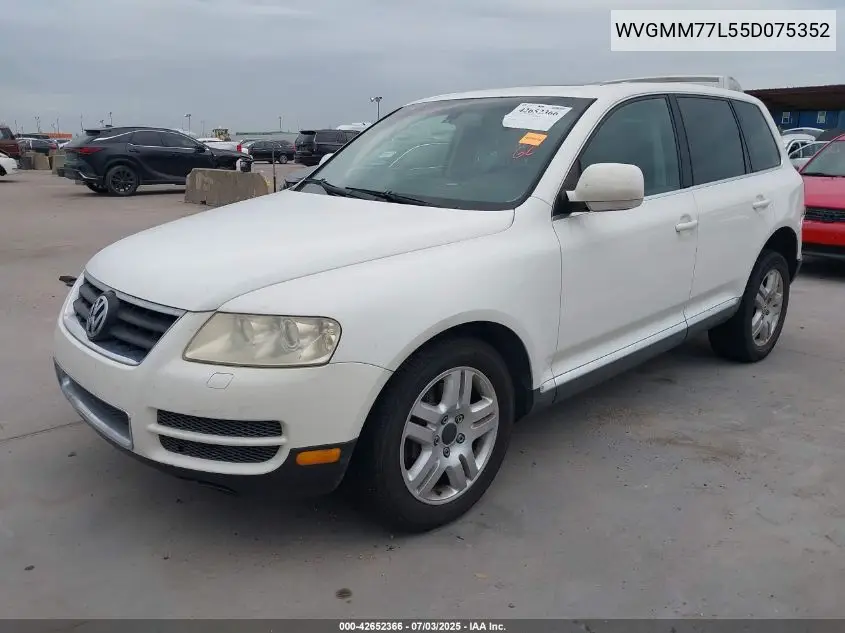 2005 Volkswagen Touareg V8 VIN: WVGMM77L55D075352 Lot: 42652366