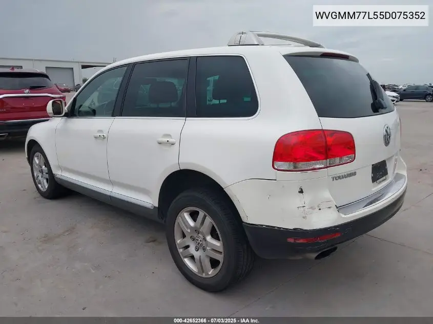 2005 Volkswagen Touareg V8 VIN: WVGMM77L55D075352 Lot: 42652366