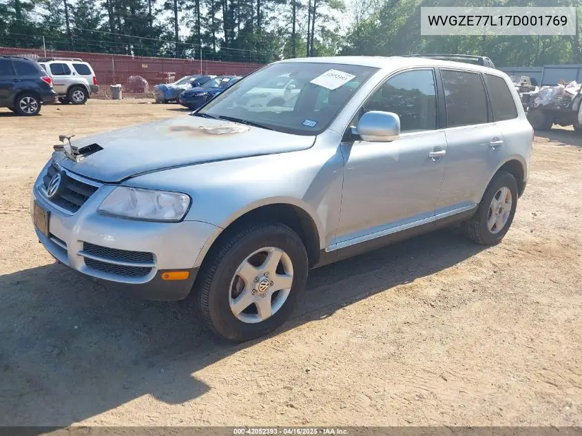 2007 Volkswagen Touareg V6 VIN: WVGZE77L17D001769 Lot: 42052393