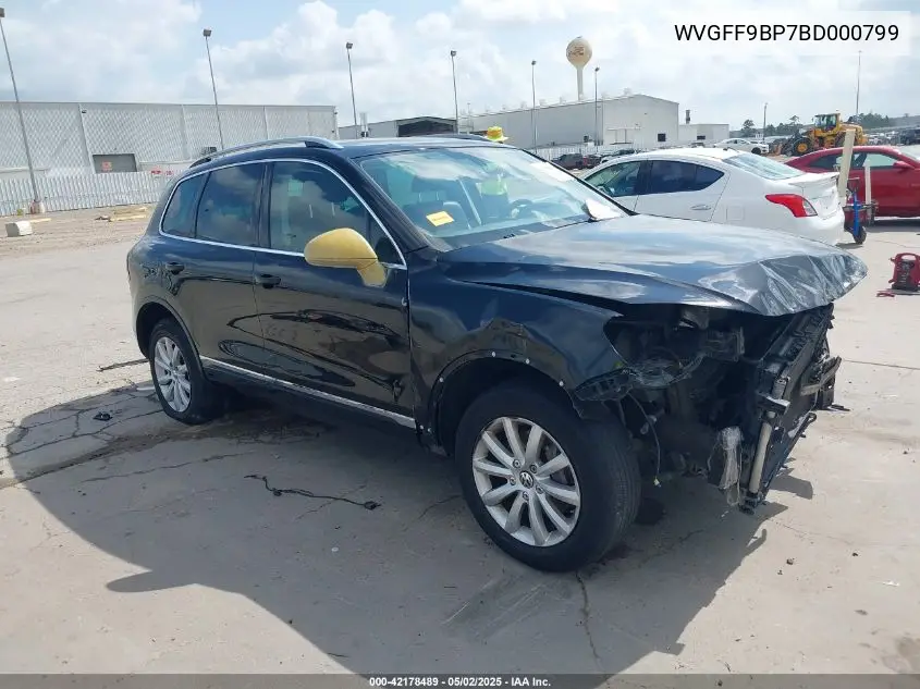 2011 Volkswagen Touareg Vr6 Sport VIN: WVGFF9BP7BD000799 Lot: 42178489