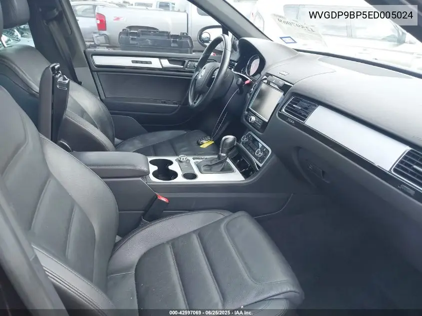 2014 Volkswagen Touareg Tdi R-Line VIN: WVGDP9BP5ED005024 Lot: 42597069