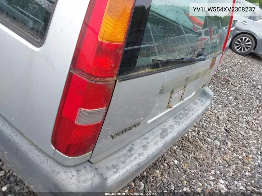 1997 Volvo 850 VIN: YV1LW554XV2308237 Lot: 42670329