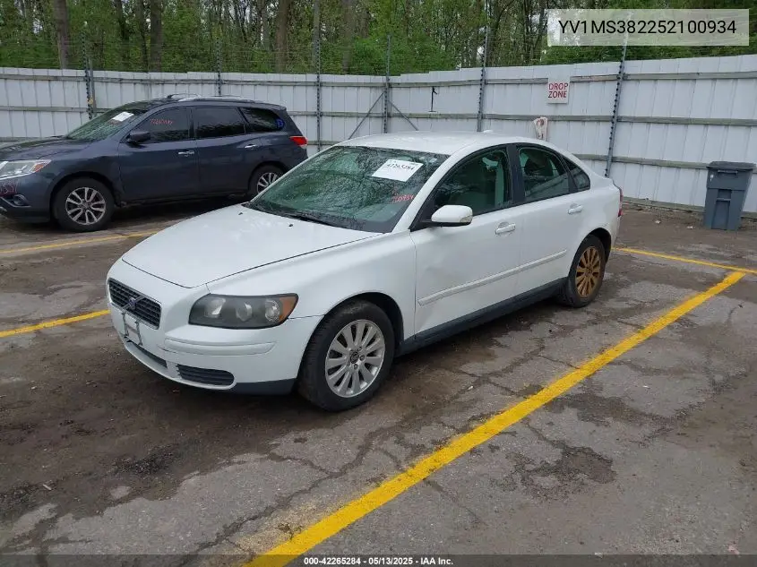 2005 Volvo S40 2.4I VIN: YV1MS382252100934 Lot: 42265284