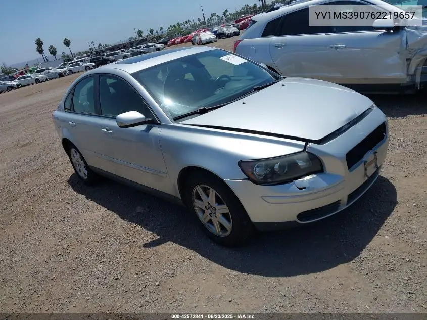 2006 Volvo S40 2.4I VIN: YV1MS390762219657 Lot: 42572841