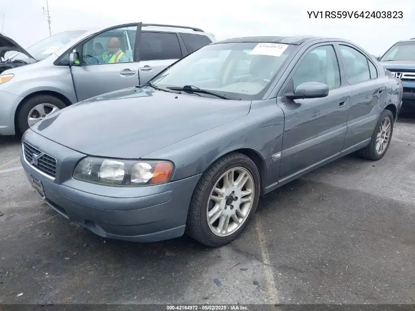 2004 Volvo S60 2.5T VIN: YV1RS59V642403823 Lot: 42164972