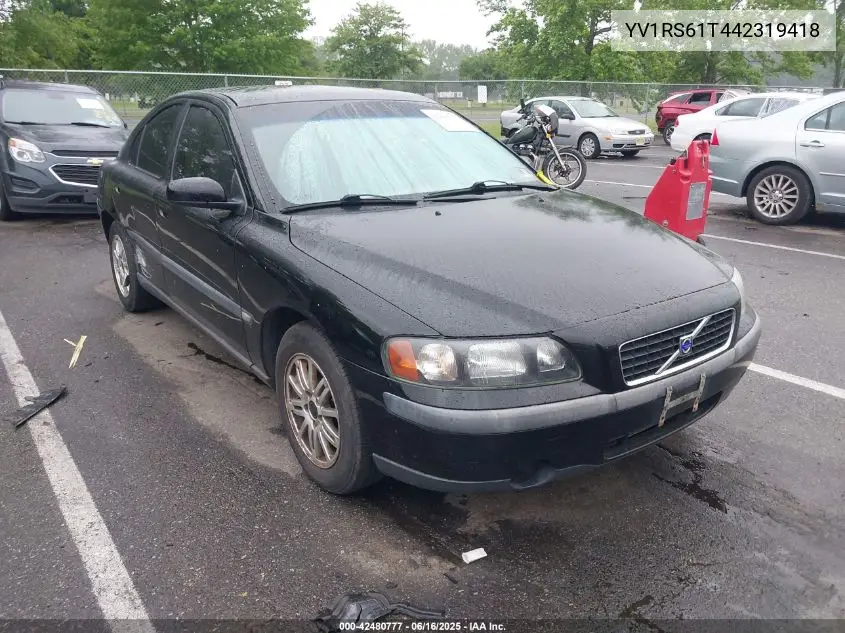 2004 Volvo S60 2.4 VIN: YV1RS61T442319418 Lot: 42480777