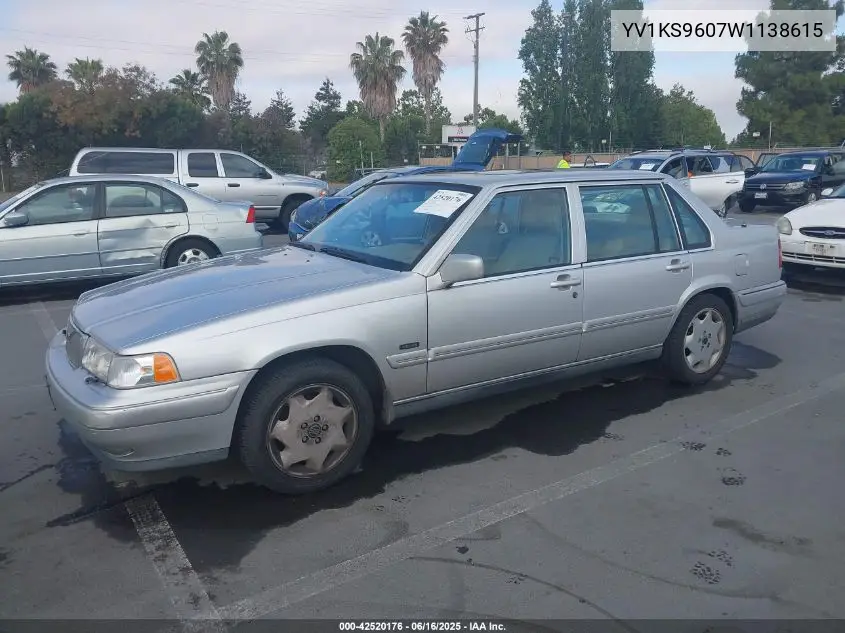 1998 Volvo S90 VIN: YV1KS9607W1138615 Lot: 42520176