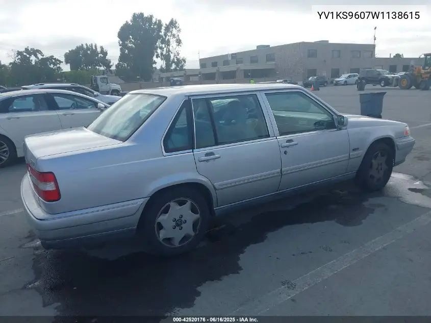 1998 Volvo S90 VIN: YV1KS9607W1138615 Lot: 42520176