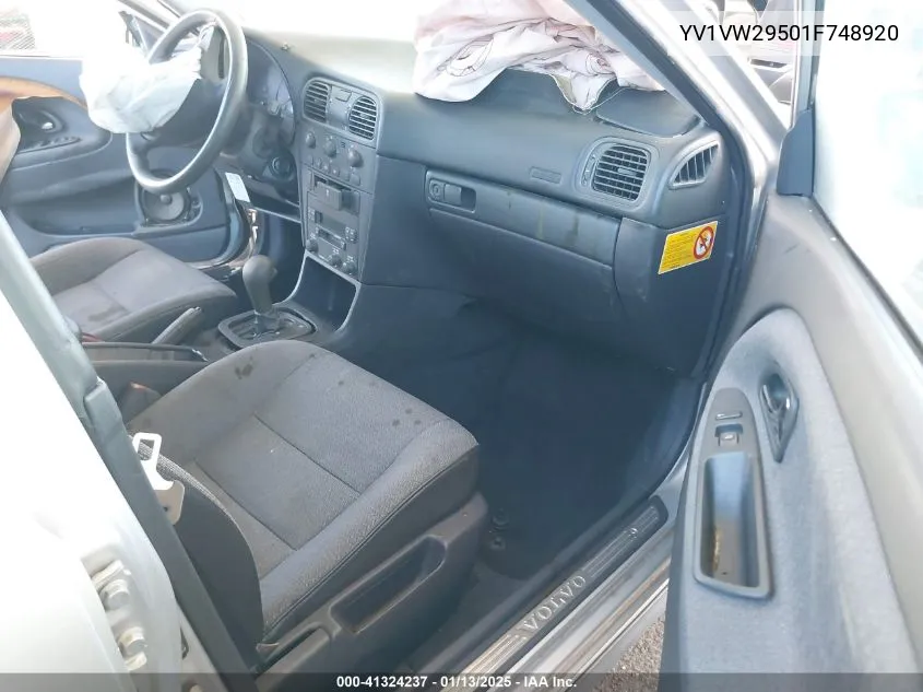 2001 Volvo V40 A/Sport Edition VIN: YV1VW29501F748920 Lot: 41324237