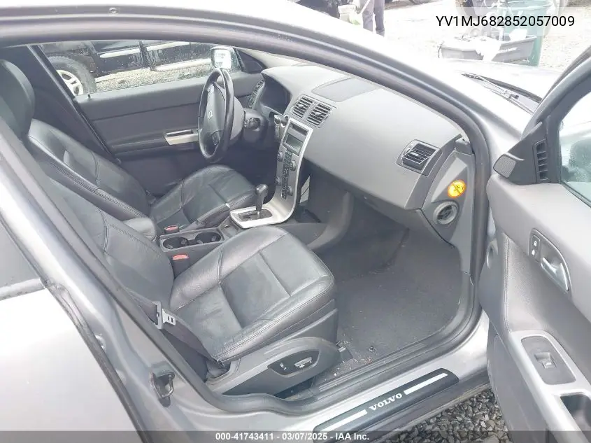 2005 Volvo V50 T5/T5 Awd VIN: YV1MJ682852057009 Lot: 41743411