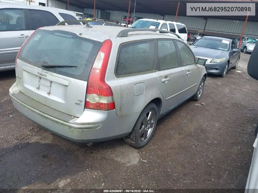 2005 Volvo V50 T5 VIN: YV1MJ682952070898 Lot: 42486067