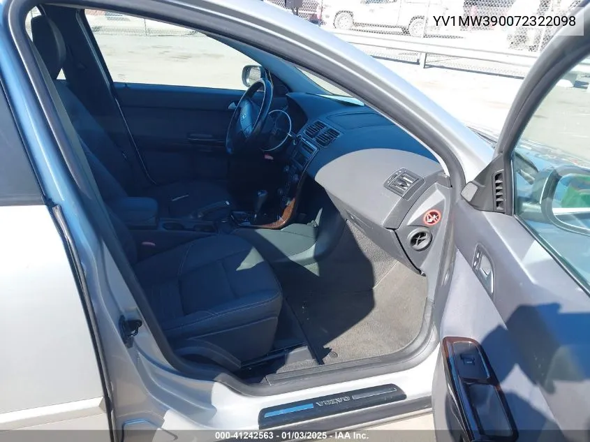 2007 Volvo V50 2.4I VIN: YV1MW390072322098 Lot: 41242563