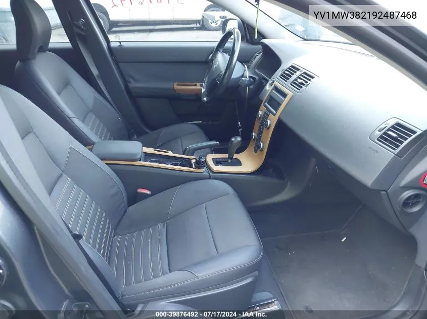 2009 Volvo V50 2.4I VIN: YV1MW382192487468 Lot: 39876492