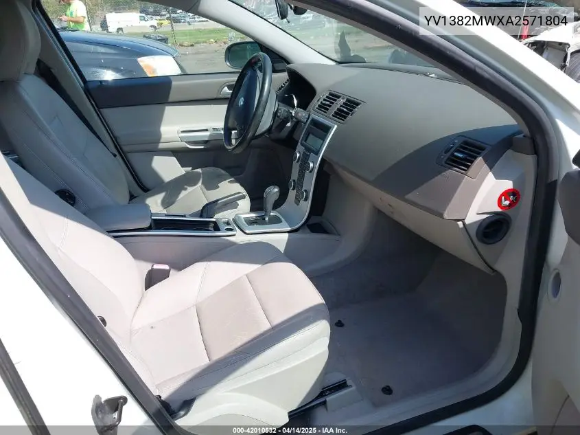 2010 Volvo V50 2.4I VIN: YV1382MWXA2571804 Lot: 42010532