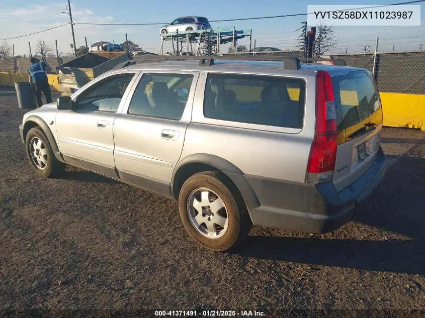 2001 Volvo V70 Xc VIN: YV1SZ58DX11023987 Lot: 41371491
