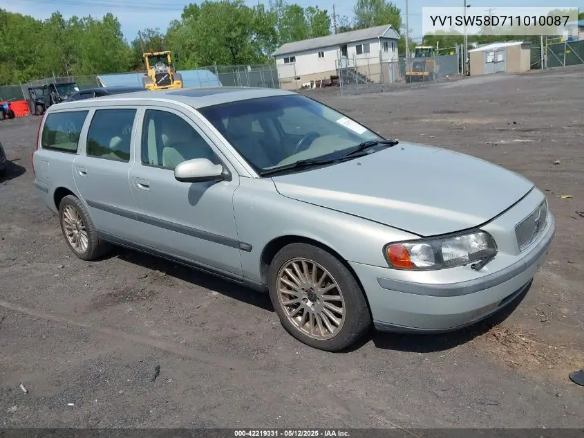 2001 Volvo V70 2.4T VIN: YV1SW58D711010087 Lot: 42219331
