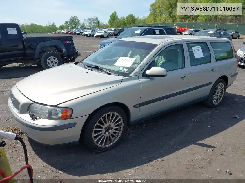 2001 Volvo V70 2.4T VIN: YV1SW58D711010087 Lot: 42219331