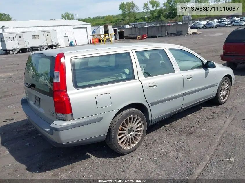 2001 Volvo V70 2.4T VIN: YV1SW58D711010087 Lot: 42219331