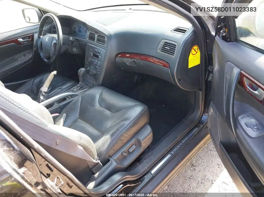 2001 Volvo V70 Xc VIN: YV1SZ58D011023383 Lot: 42513981