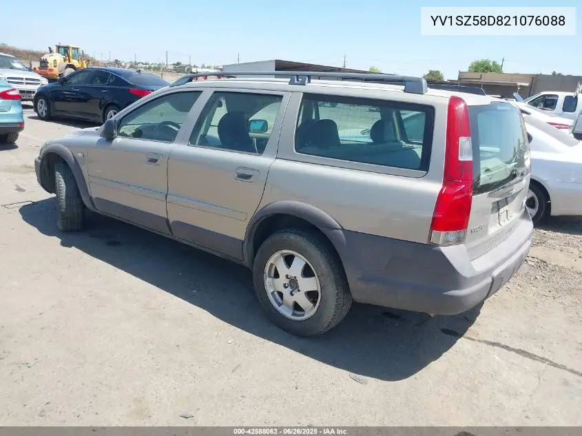 2002 Volvo V70 Xc VIN: YV1SZ58D821076088 Lot: 42588063